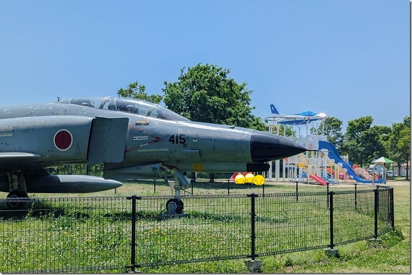 メタセの杜|リニューアルした大型遊具・ブルーインパルスとF4戦闘機 メタセの杜|リニューアルした大型遊具・ブルーインパルスとF4戦闘機