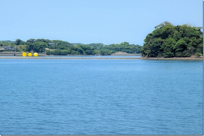 壱岐 小島神社｜干潮時に出現した海の中の参道