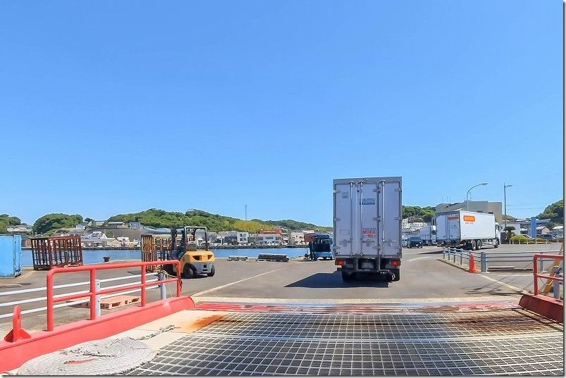 壱岐・印通寺港へ上陸｜フェリーからバイクで出てきたとこ