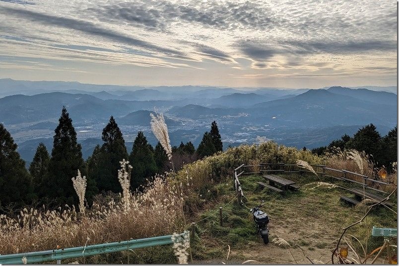 雨山直登ルートの登り口から見た|天山・展望所 雨山直登ルートの登り口から見た|天山・展望所