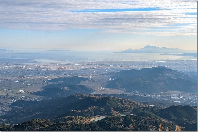 山頂に近い部分から展望|有明海・雲仙・佐賀平野を一望 山頂に近い部分から展望|有明海・雲仙・佐賀平野を一望