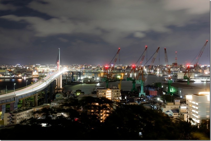 西公園新展望台からの夜景｜都市高速と長浜の港明かり
