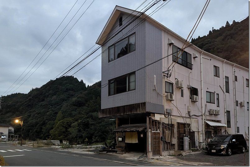 2026年には解体されたあとの駅前周辺|天ヶ瀬温泉 2026年には解体されたあとの駅前周辺|天ヶ瀬温泉